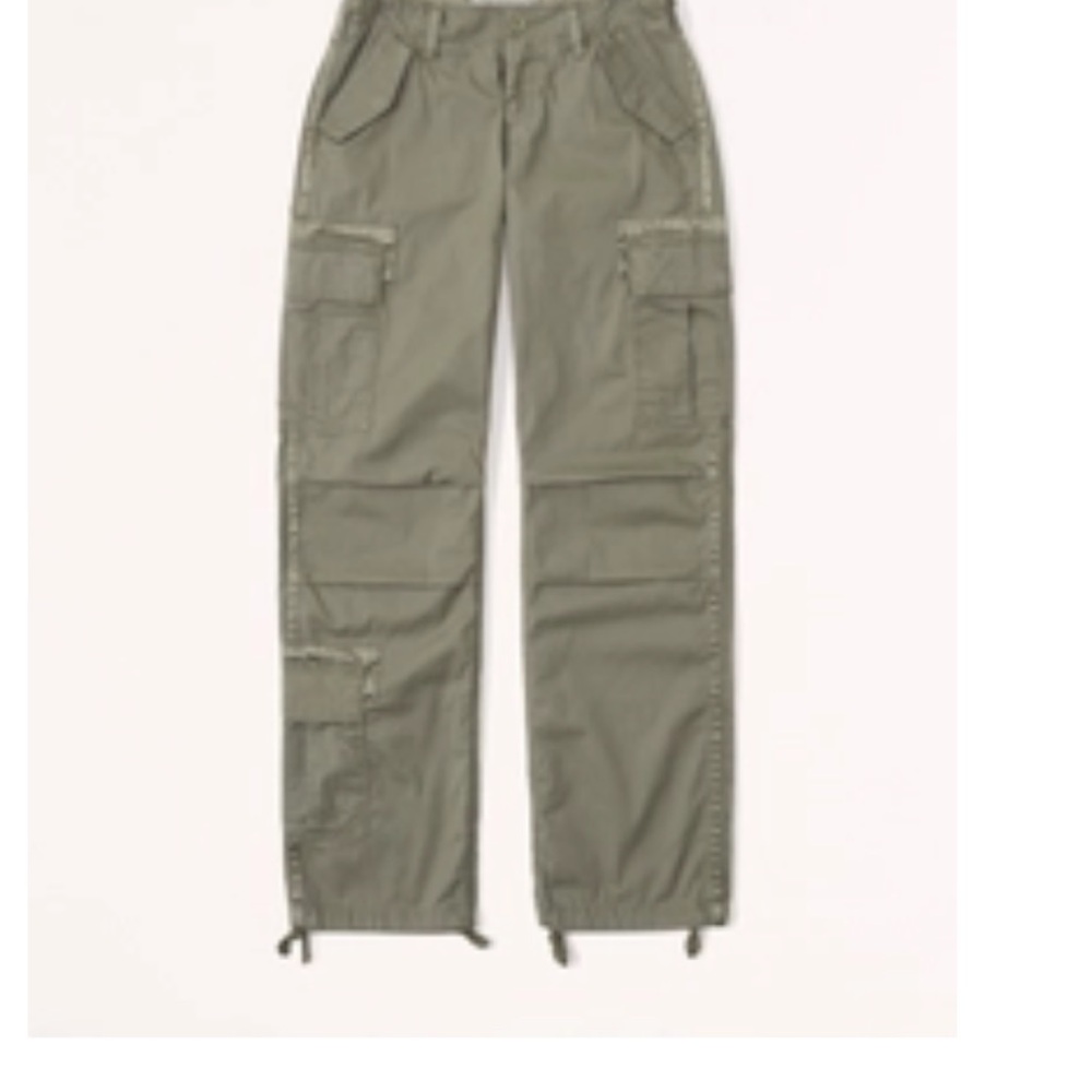 Abercrombie & Fitch Sage Green Cargo Pants
